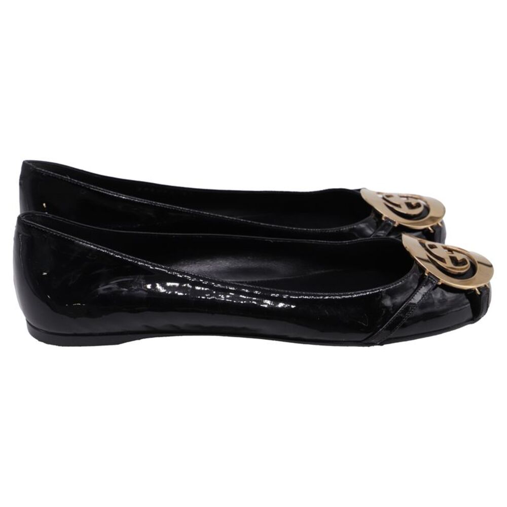 Gucci GG Enamel Ballet Flats in Black Patent Leather